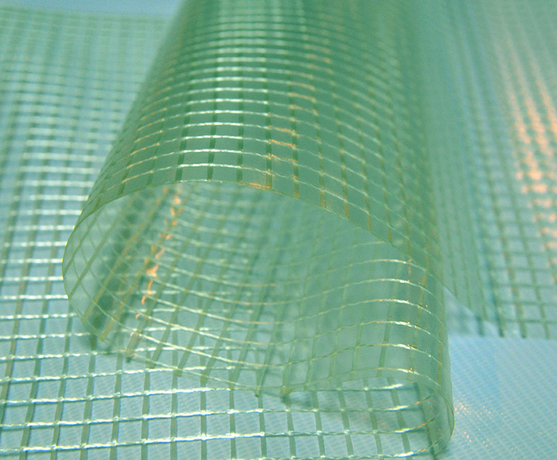 Zelenobílá transparentní průhledná polyvinylchloridová laminovaná síťovinová plachta